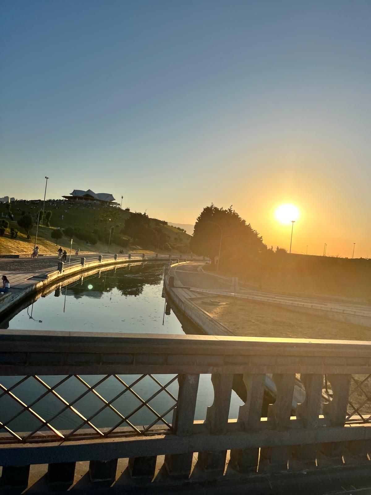 Yol üzerinden görsel